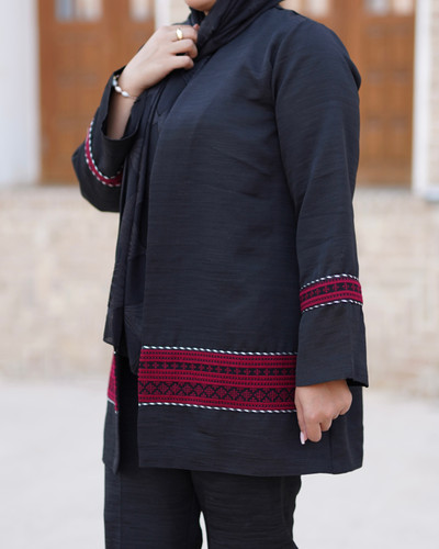 مانتو سوزندوزی بلوچی طرح۱