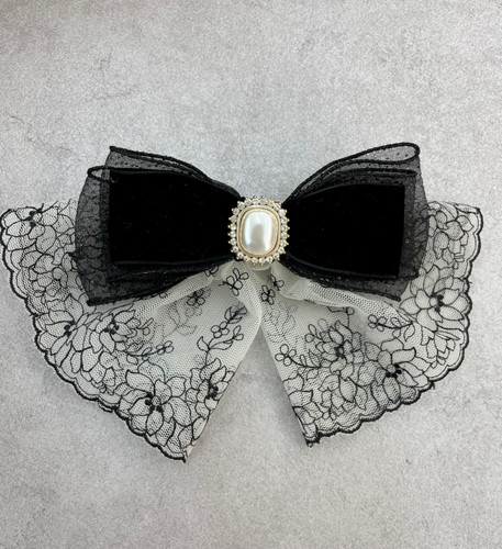 پاپیون فرانسوی گیپور سفید